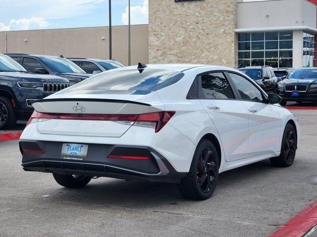 Hyundai Elantra SEL Sport 2026