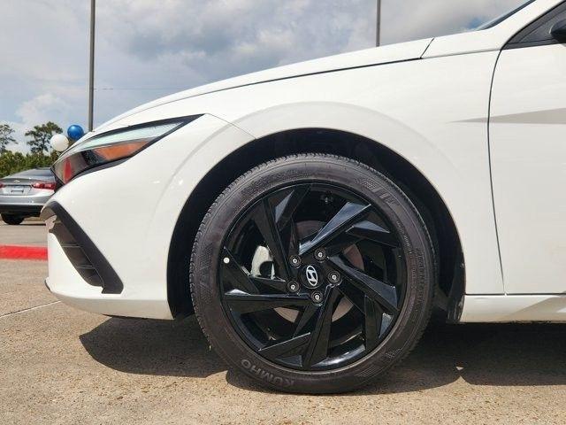 Hyundai Elantra SEL Sport 2026