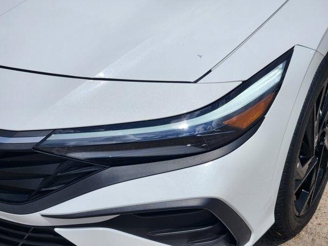 Hyundai Elantra SEL Sport 2026