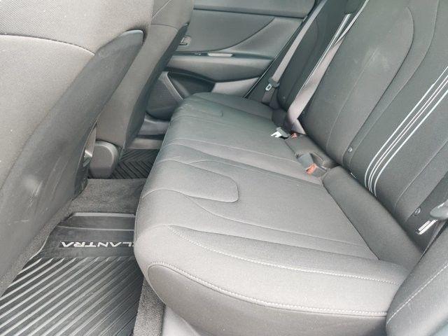 Hyundai Elantra SEL Sport 2026