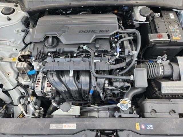 Hyundai Elantra SEL Sport 2026
