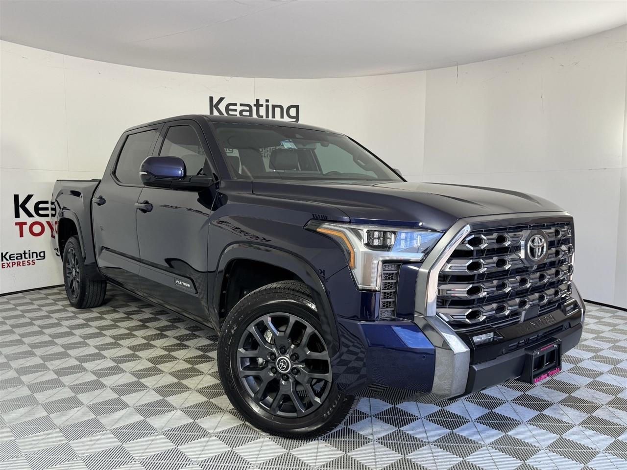 Toyota Tundra Platinum CrewMax 4WD 2024