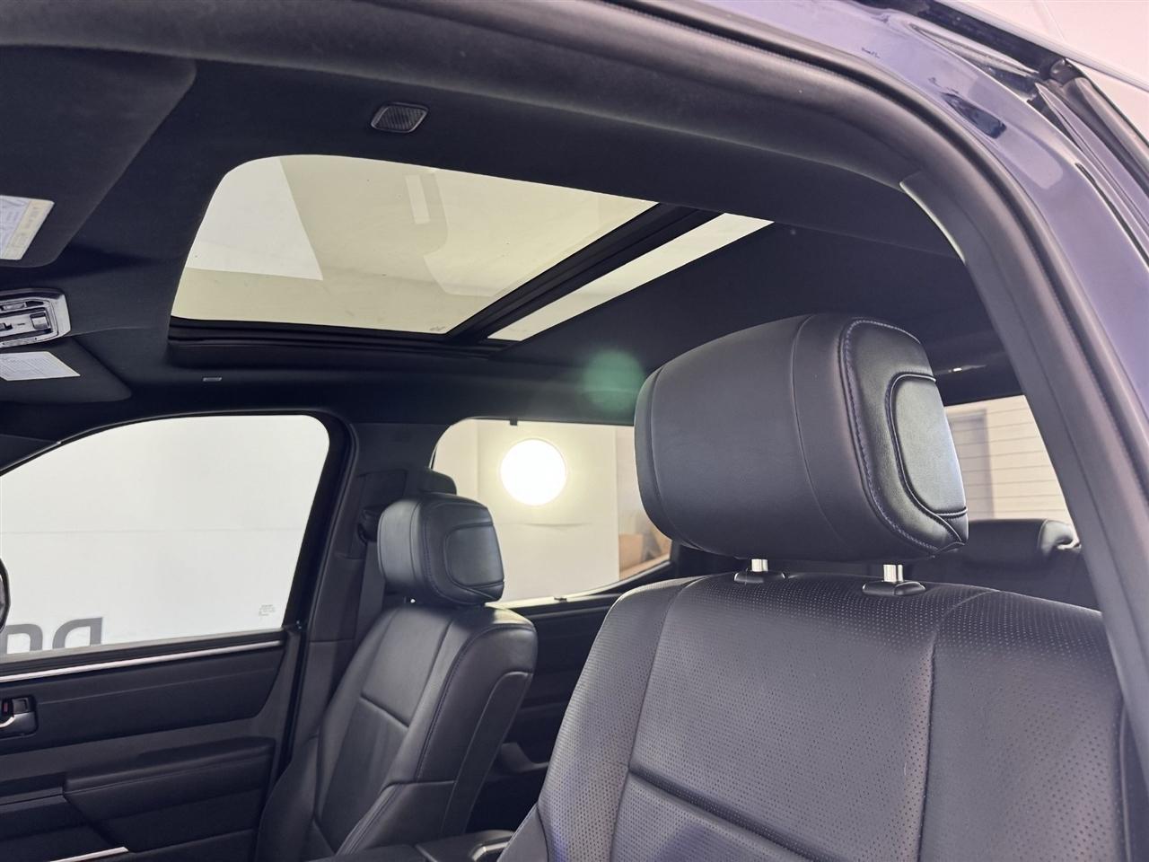 Toyota Tundra Platinum CrewMax 4WD 2024