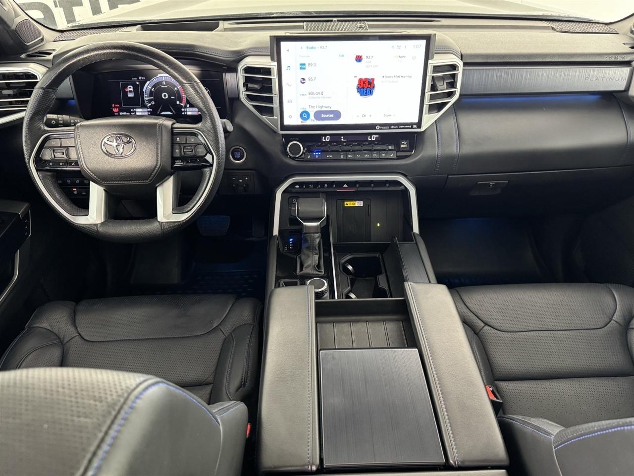 Toyota Tundra Platinum CrewMax 4WD 2024