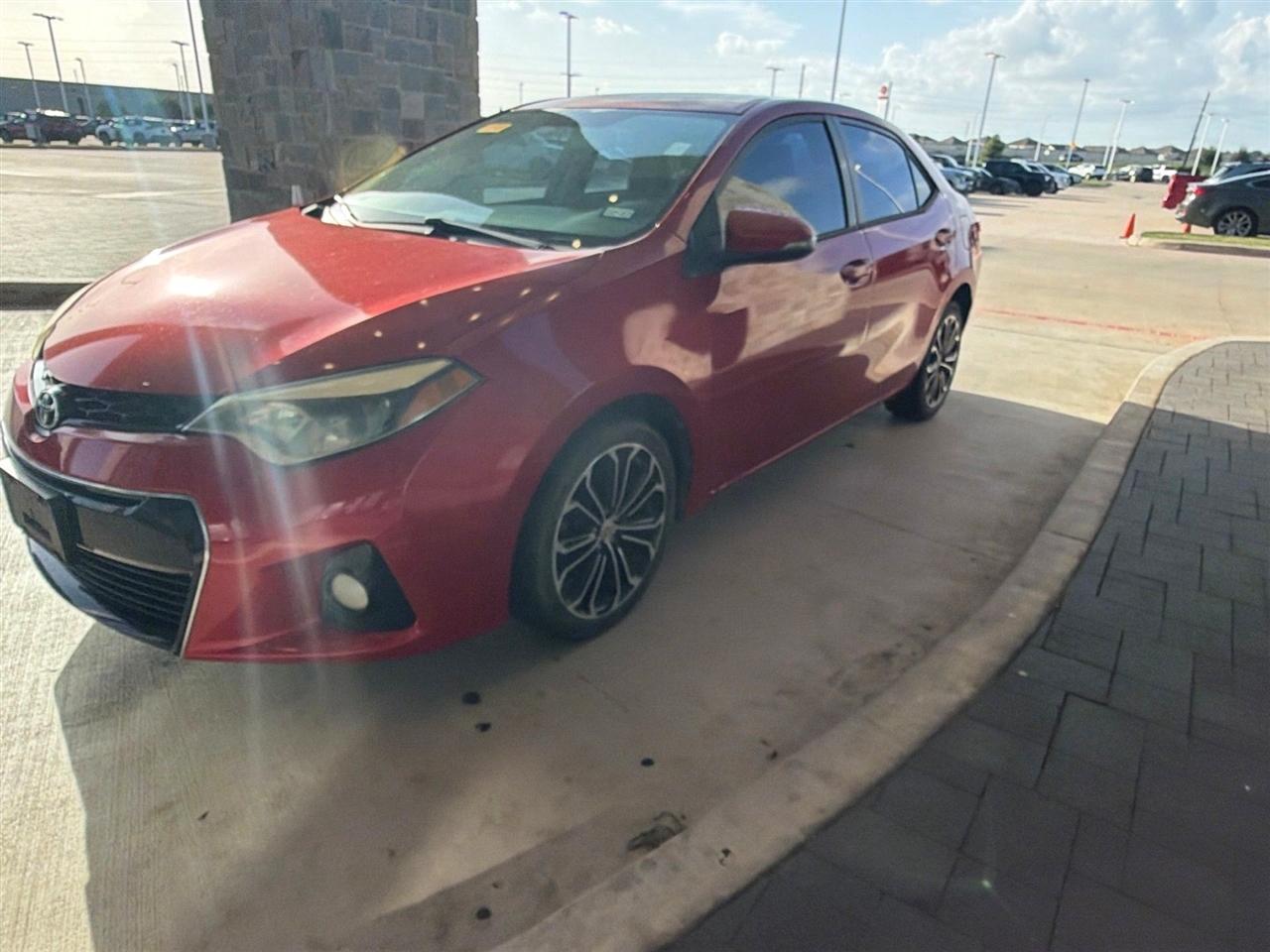 Toyota Corolla LE CVT 2016