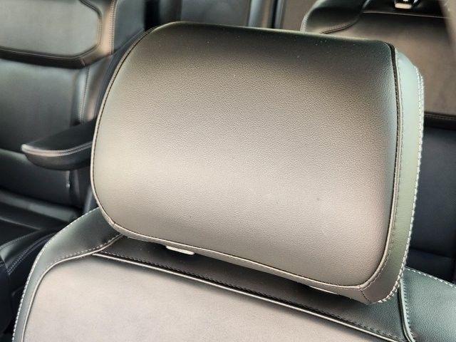 Ford Expedition MAX Platinum 4WD 2025
