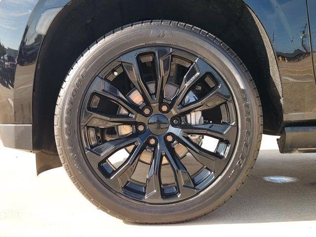 GMC Yukon Denali 2WD 2022