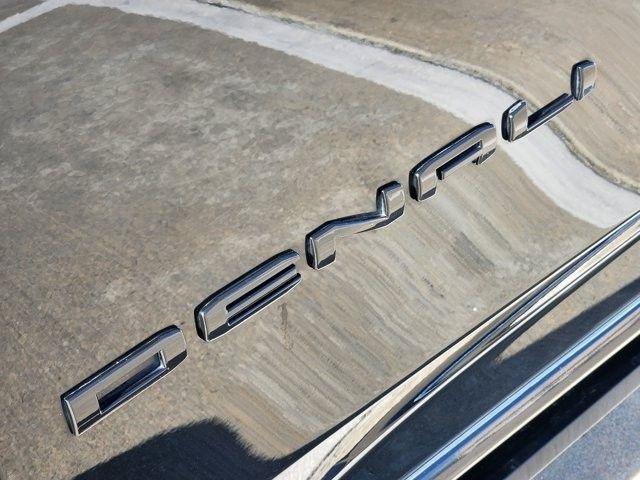 GMC Yukon Denali 2WD 2022