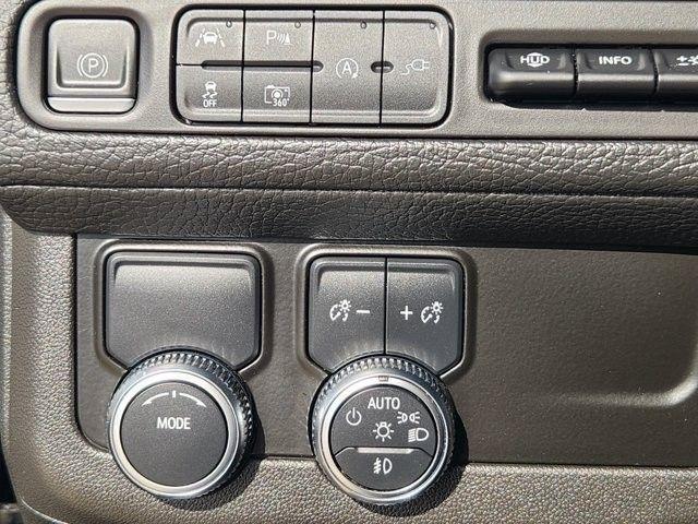 GMC Yukon Denali 2WD 2022