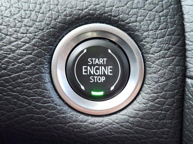 GMC Yukon Denali 2WD 2022