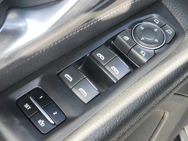 GMC Yukon Denali 2WD 2022