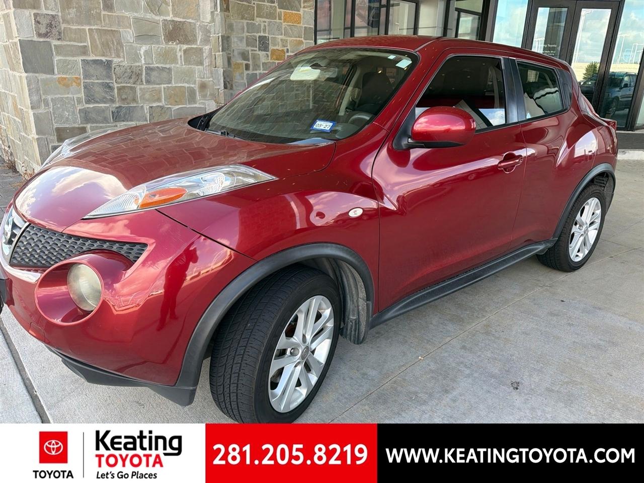 Nissan Juke S FWD 2011