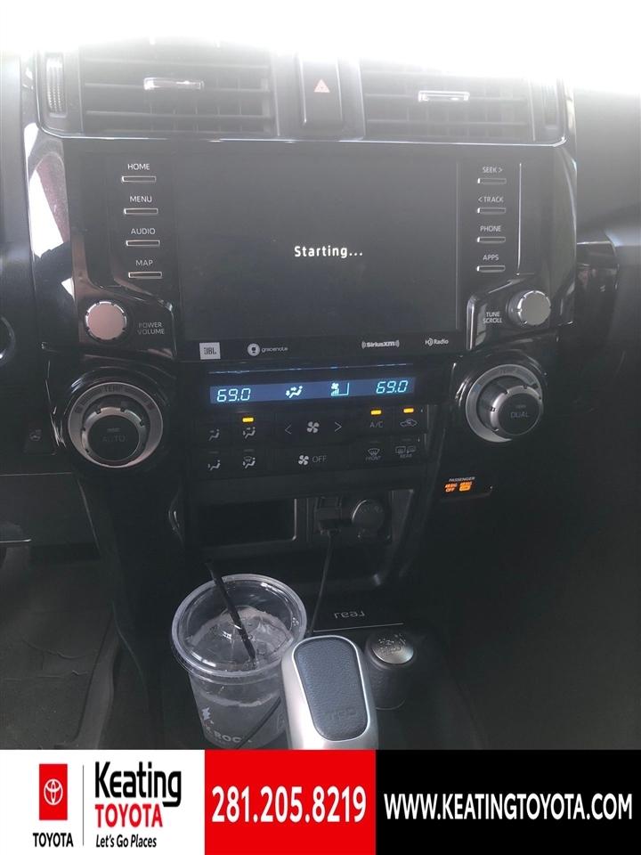 Toyota 4Runner TRD PRO 4WD 2024