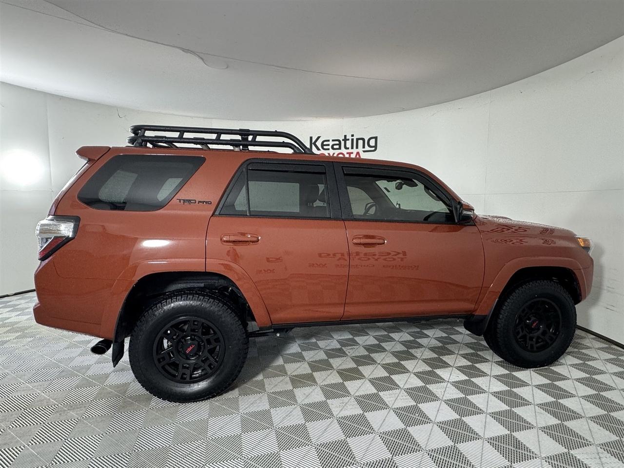 Toyota 4Runner TRD PRO 4WD 2024