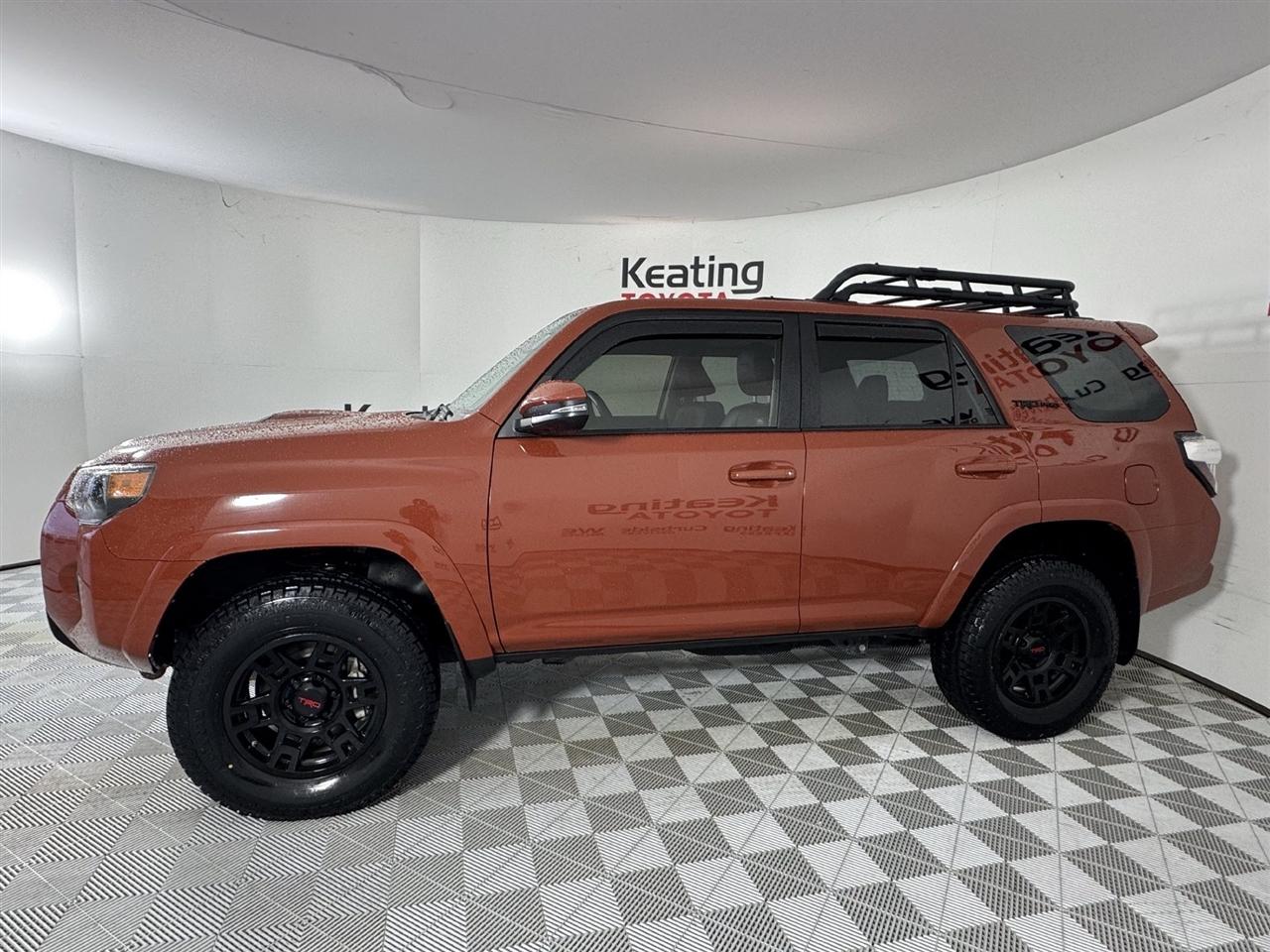 Toyota 4Runner TRD PRO 4WD 2024