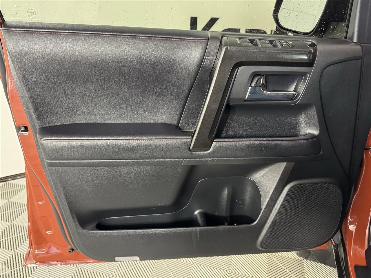 Toyota 4Runner TRD PRO 4WD 2024