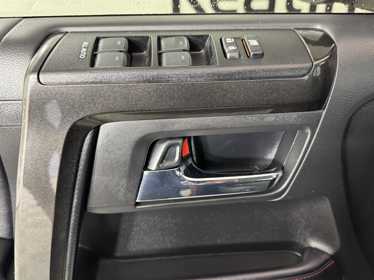 Toyota 4Runner TRD PRO 4WD 2024