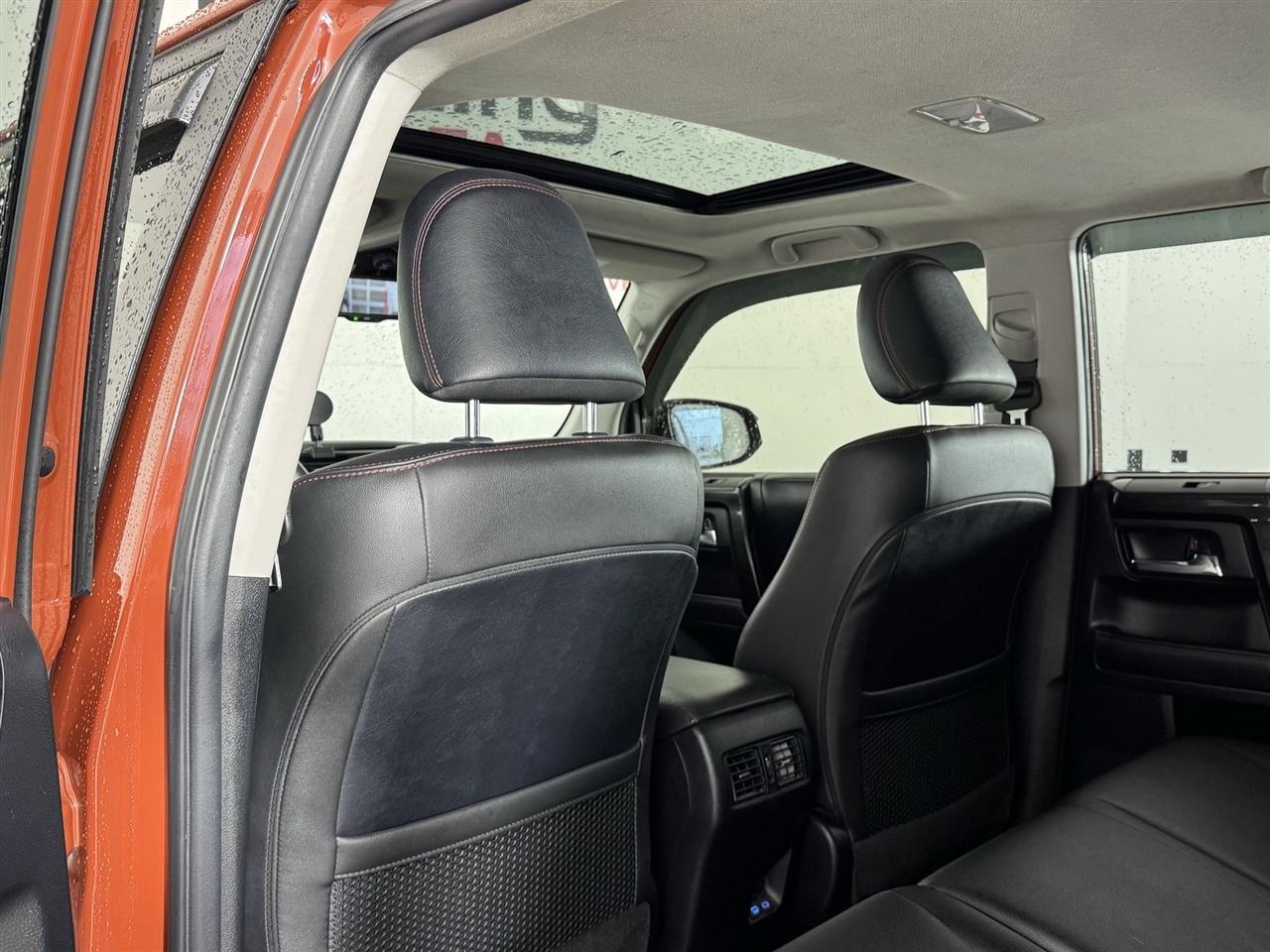 Toyota 4Runner TRD PRO 4WD 2024
