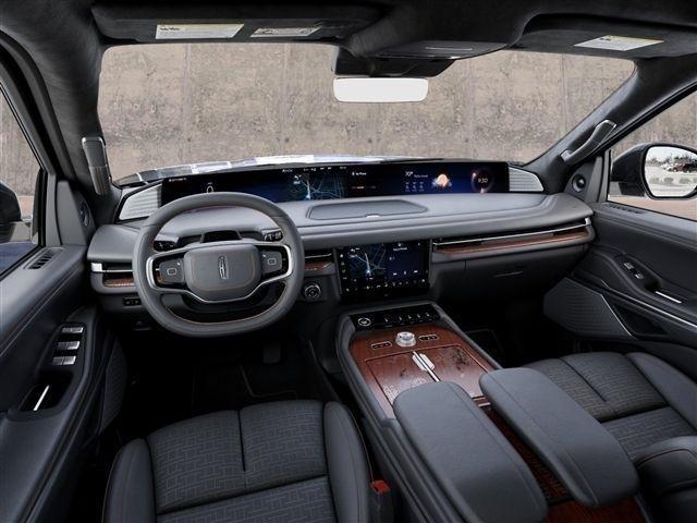 Lincoln Navigator Black Label 2027