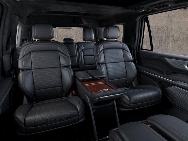 Lincoln Navigator Black Label 2027