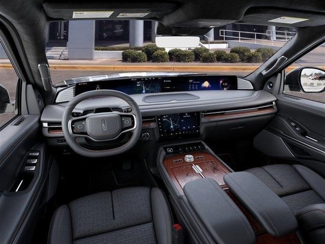 Lincoln Navigator Black Label 2027