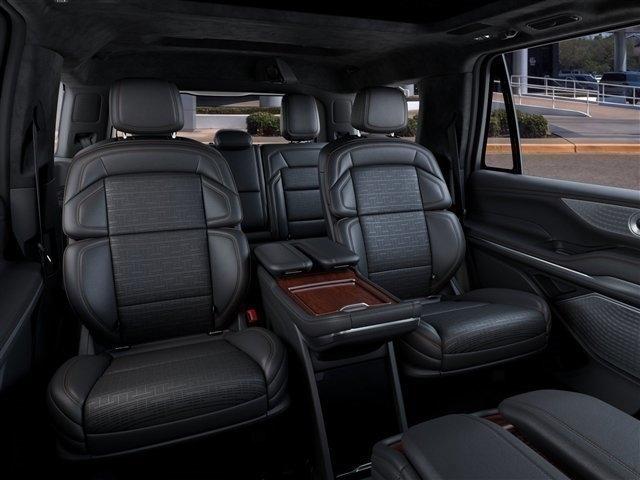 Lincoln Navigator Black Label 2027