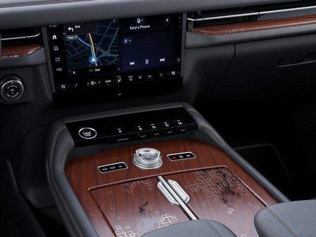 Lincoln Navigator Black Label 2027