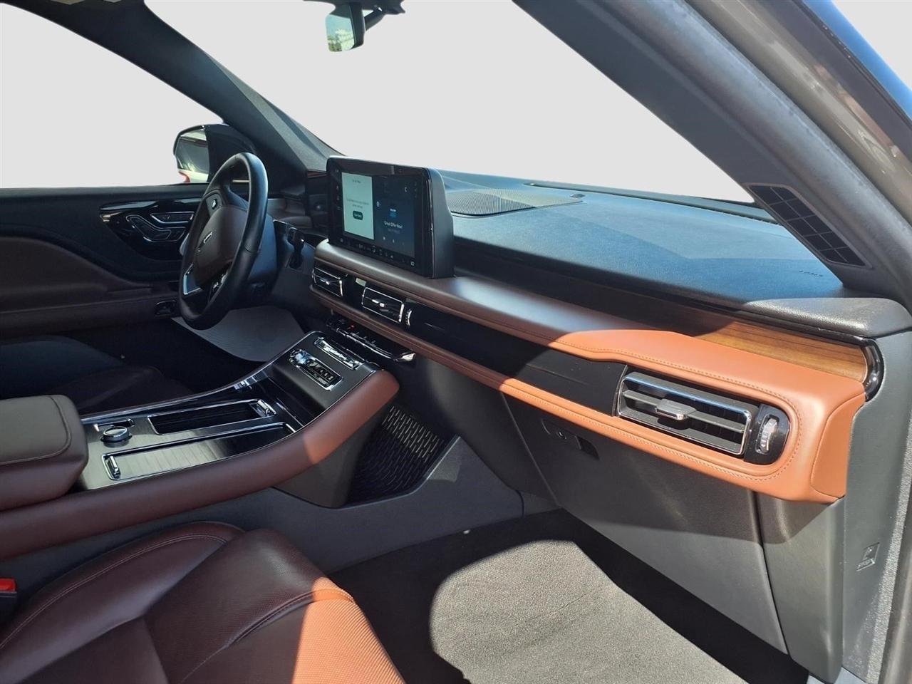 Lincoln Aviator Reserve AWD 2025
