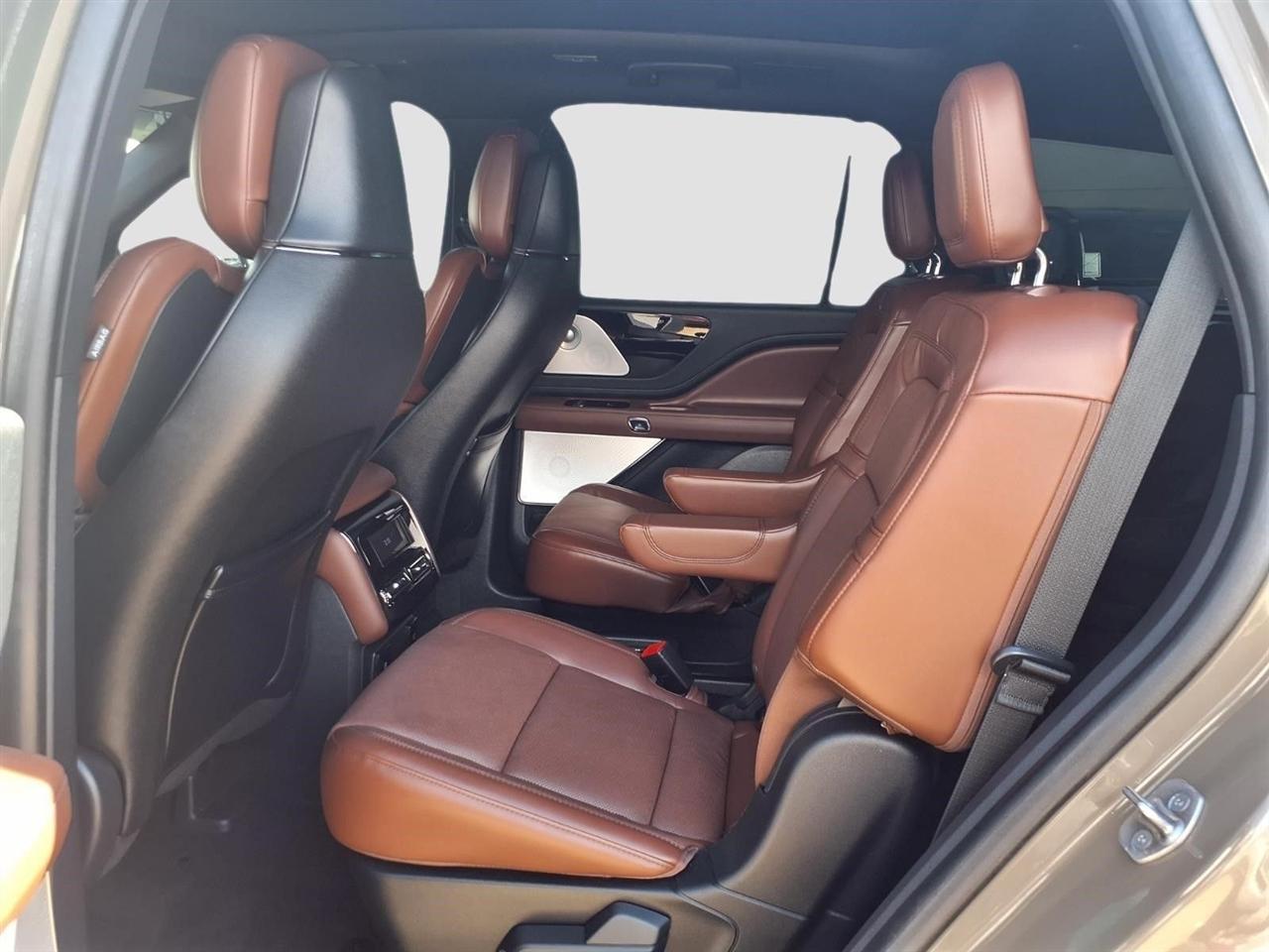 Lincoln Aviator Reserve AWD 2025