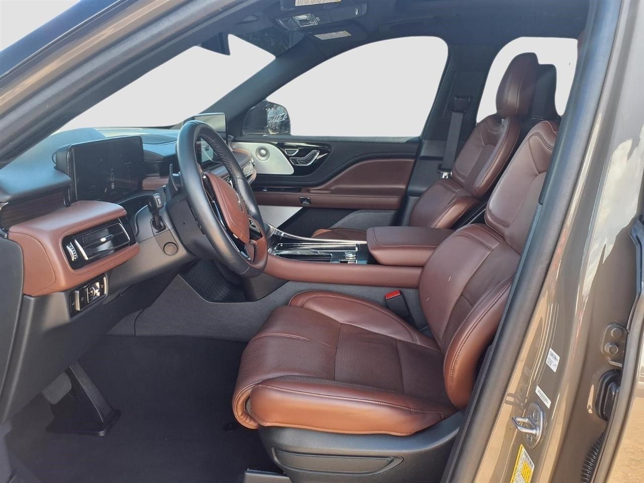 Lincoln Aviator Reserve AWD 2025