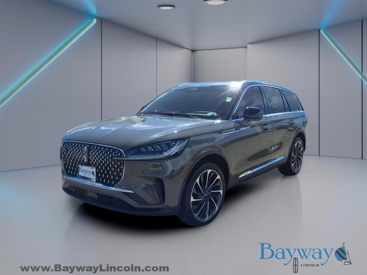 Lincoln Aviator Reserve AWD 2025