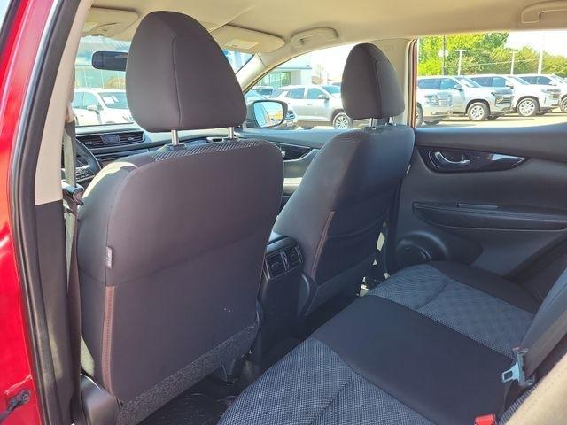 Nissan Rogue Sport SV 2018