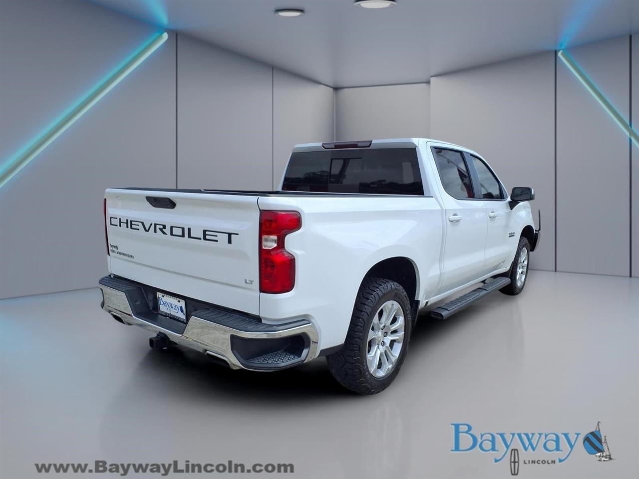 Chevrolet Silverado 1500 LT Crew Cab 4WD 2020