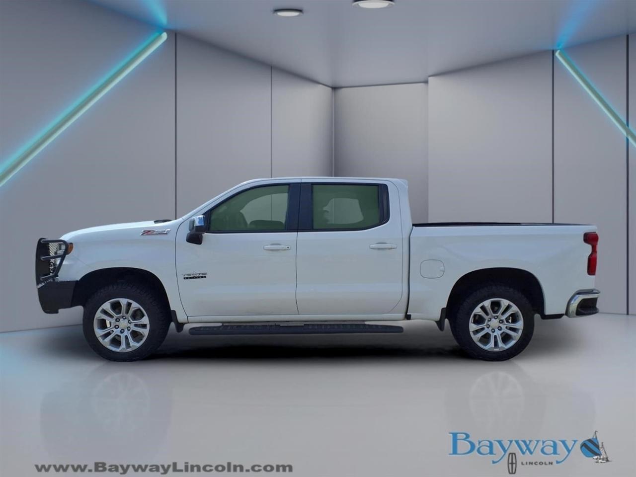 Chevrolet Silverado 1500 LT Crew Cab 4WD 2020