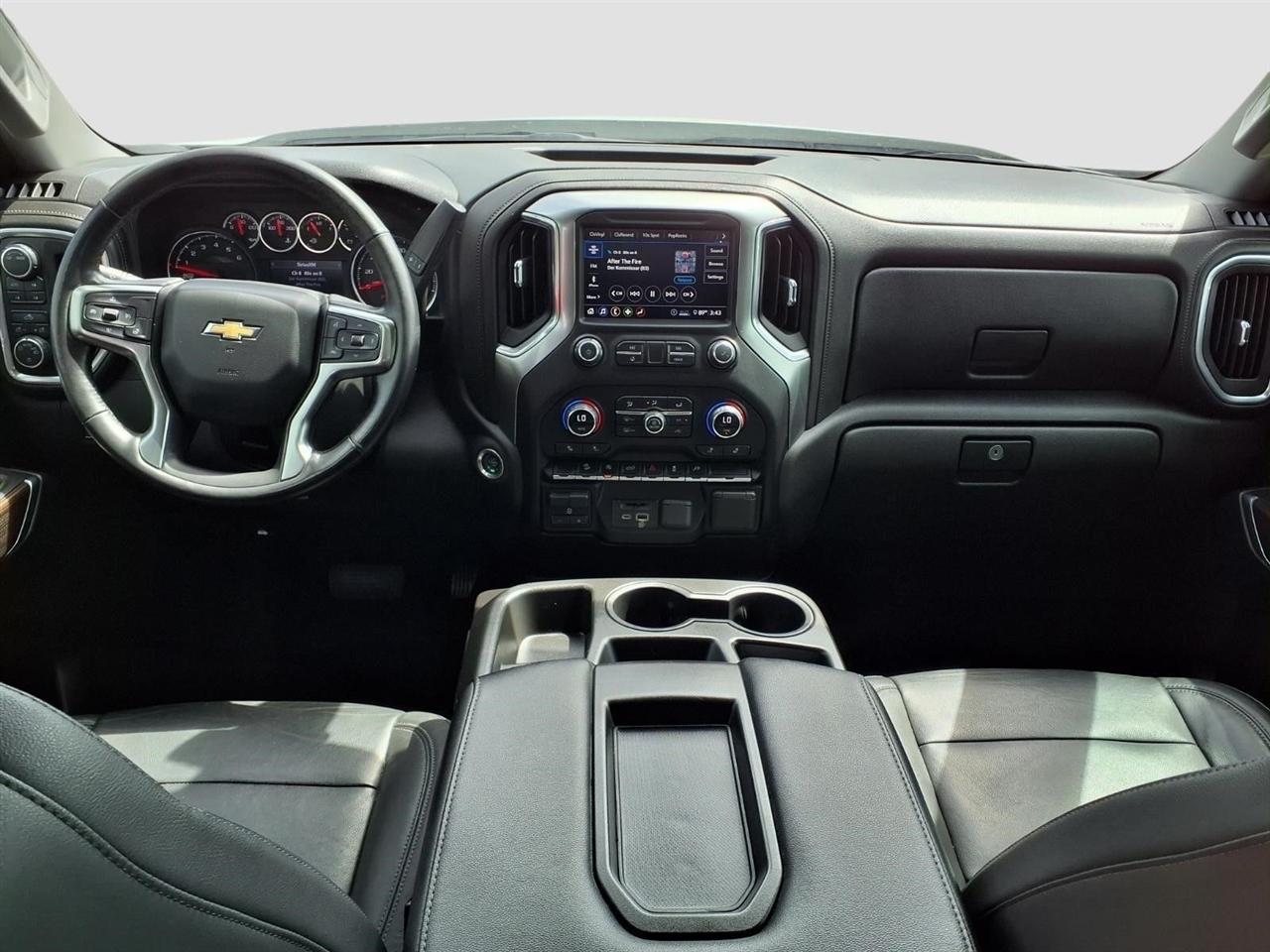 Chevrolet Silverado 1500 LT Crew Cab 4WD 2020