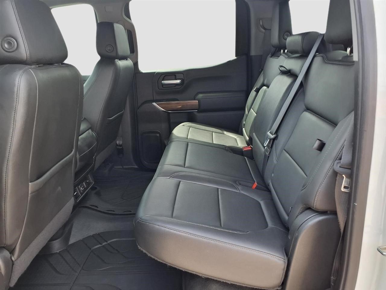 Chevrolet Silverado 1500 LT Crew Cab 4WD 2020