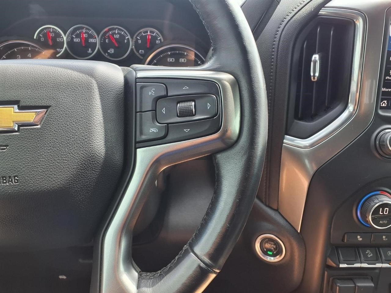 Chevrolet Silverado 1500 LT Crew Cab 4WD 2020