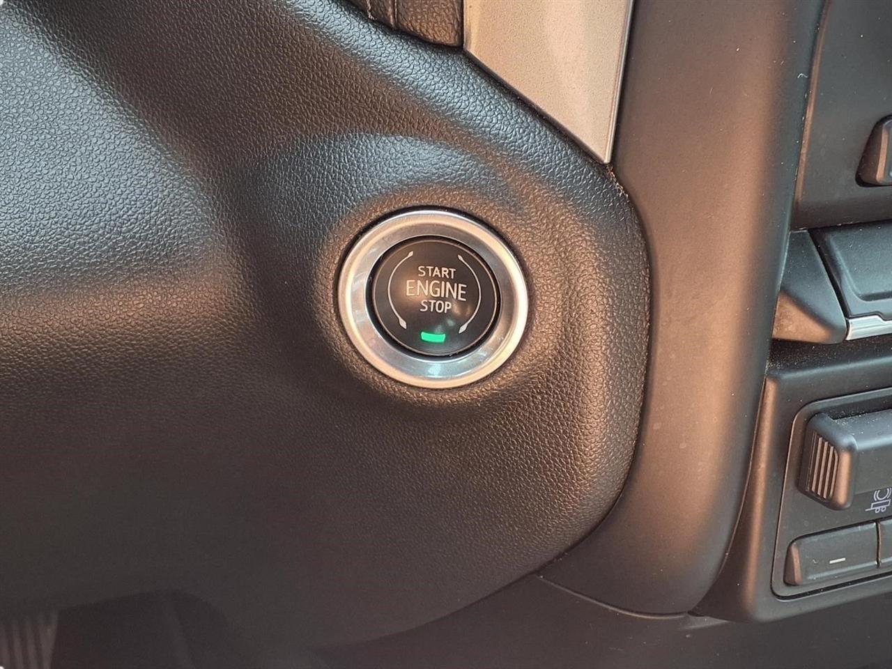 Chevrolet Silverado 1500 LT Crew Cab 4WD 2020