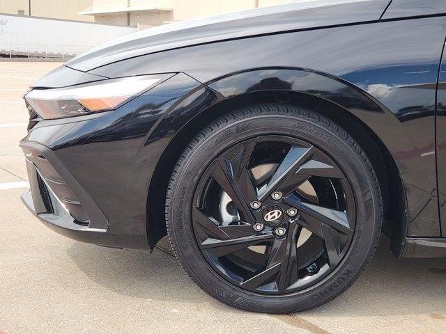 Hyundai Elantra SEL Sport 2026