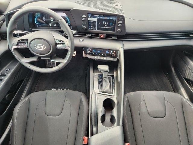 Hyundai Elantra SEL Sport 2026