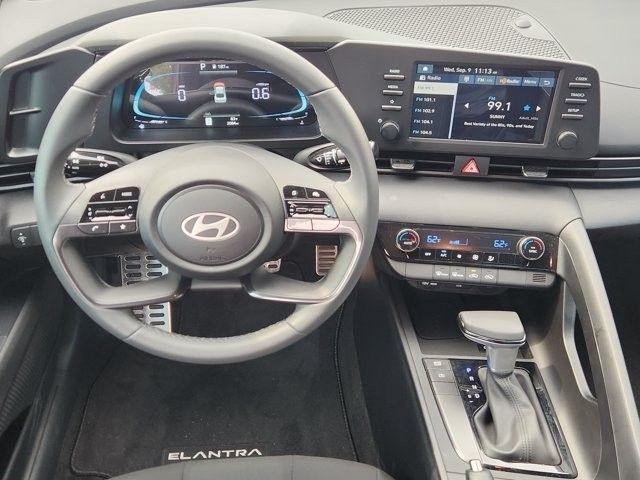 Hyundai Elantra SEL Sport 2026