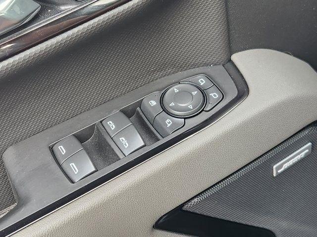 Chevrolet Silverado 1500 ZR2 Crew Cab 4WD 2025
