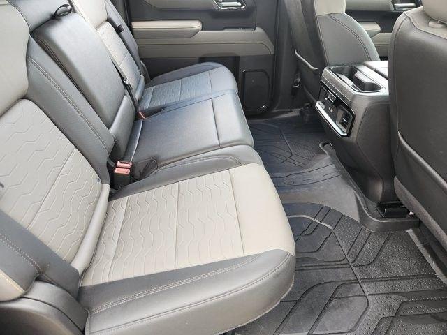 Chevrolet Silverado 1500 ZR2 Crew Cab 4WD 2025