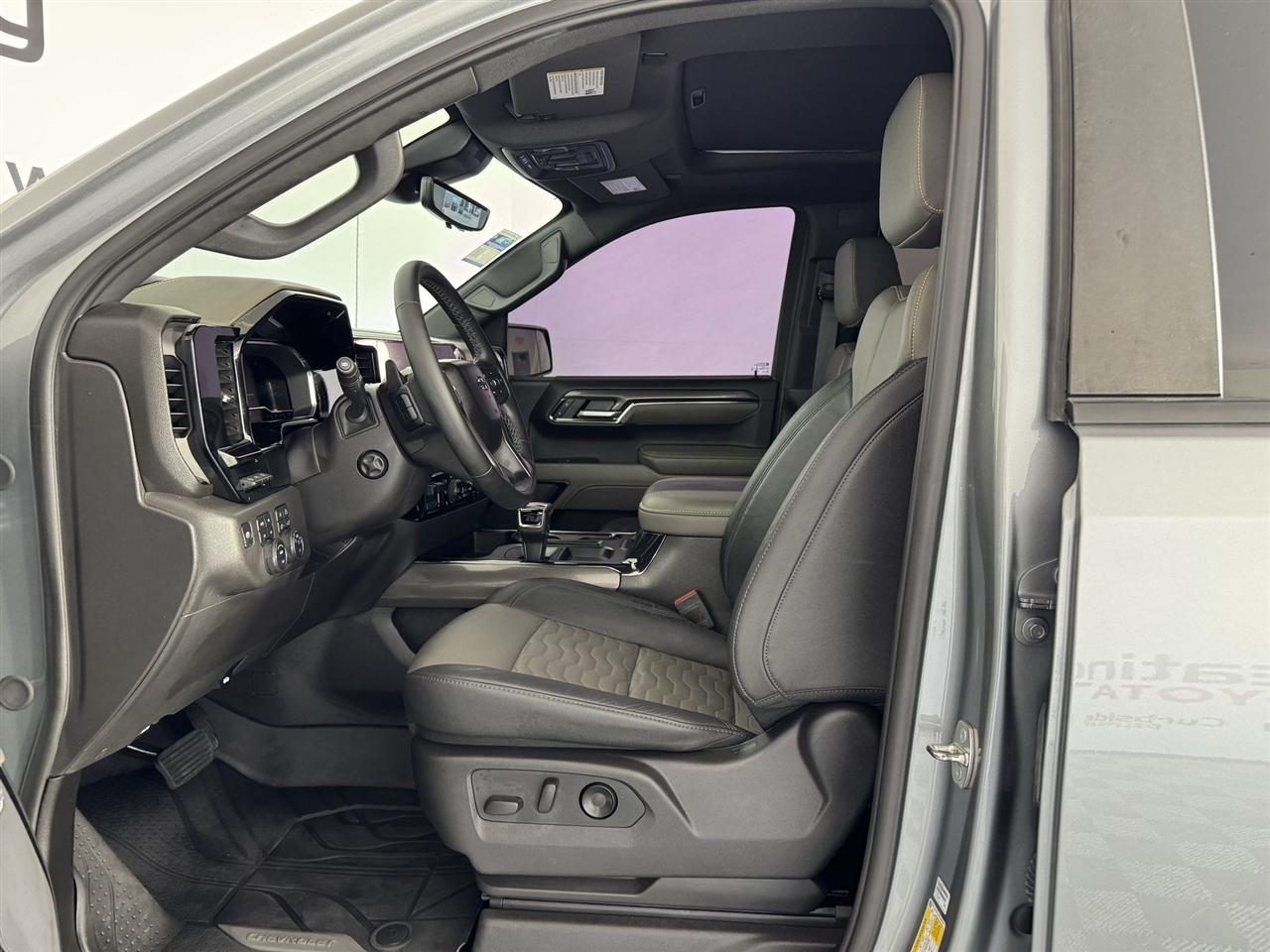 Chevrolet Silverado 1500 ZR2 Crew Cab 4WD 2024
