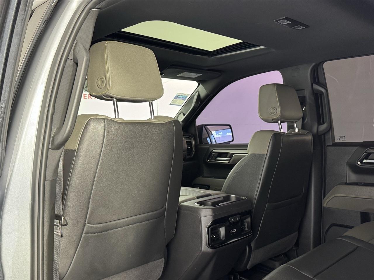 Chevrolet Silverado 1500 ZR2 Crew Cab 4WD 2024