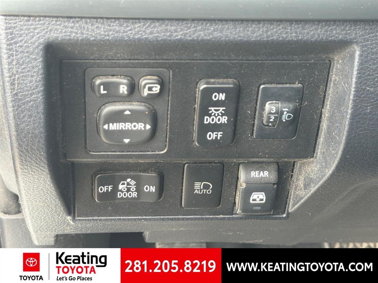 Toyota Tundra Platinum CrewMax 5.7L 4WD 2019