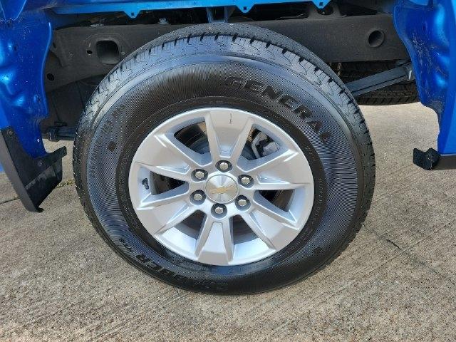 Chevrolet Silverado 1500 LT Crew Cab 2WD 2025