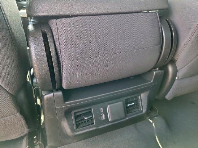 Chevrolet Silverado 1500 LT Crew Cab 2WD 2025