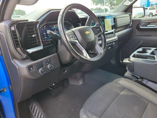 Chevrolet Silverado 1500 LT Crew Cab 2WD 2025
