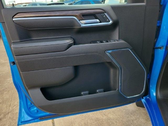 Chevrolet Silverado 1500 LT Crew Cab 2WD 2025